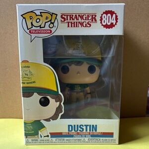 👦Funko Pop Stranger Things Dustin 👦 NWT 👦